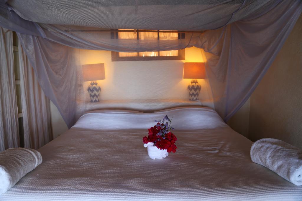 Hotel Bahia De La Luna อาโรโย ครูซ ภายนอก รูปภาพ