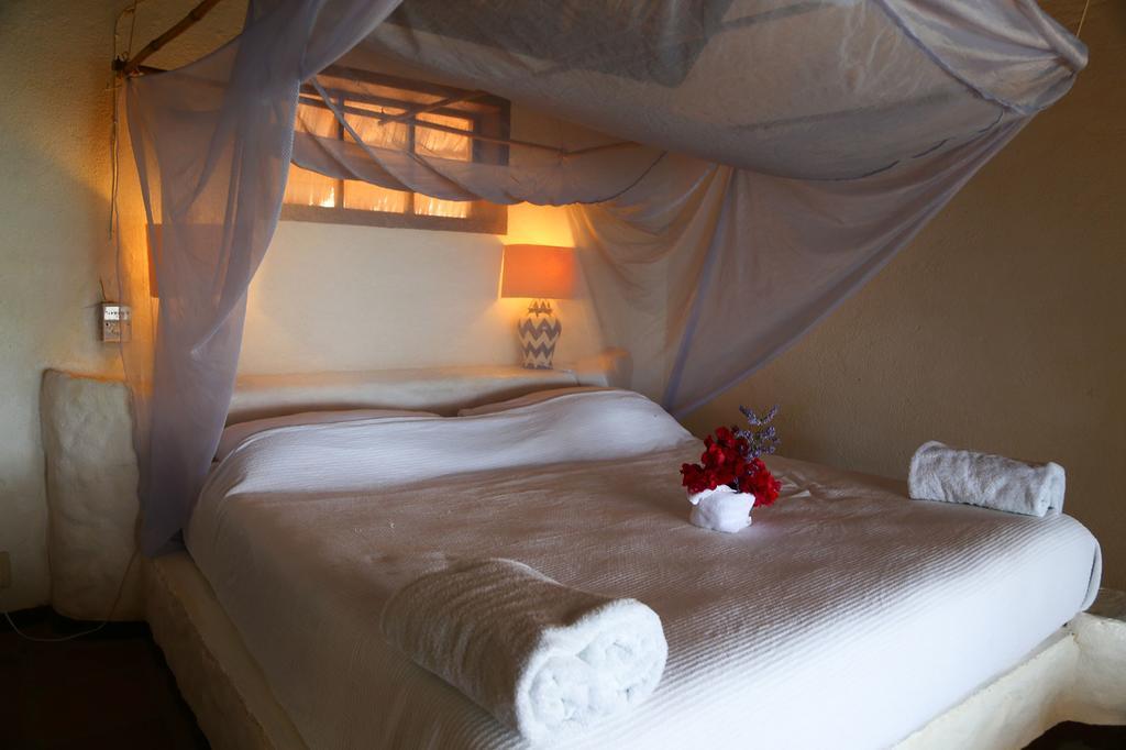Hotel Bahia De La Luna อาโรโย ครูซ ภายนอก รูปภาพ