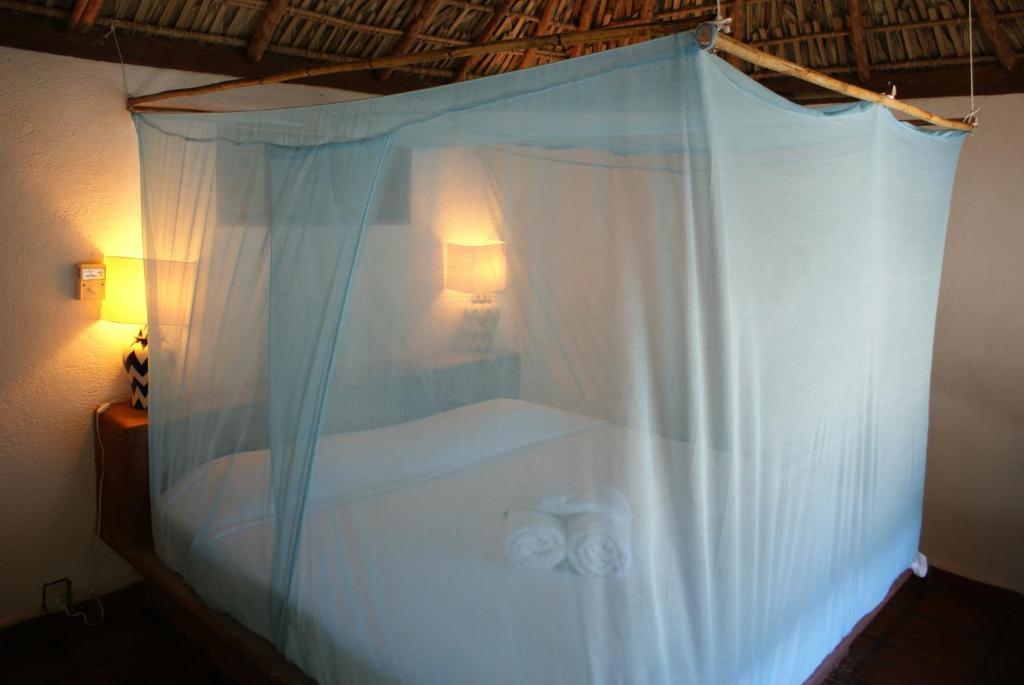 Hotel Bahia De La Luna อาโรโย ครูซ ห้อง รูปภาพ