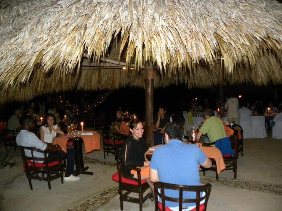 Hotel Bahia De La Luna อาโรโย ครูซ ภายนอก รูปภาพ