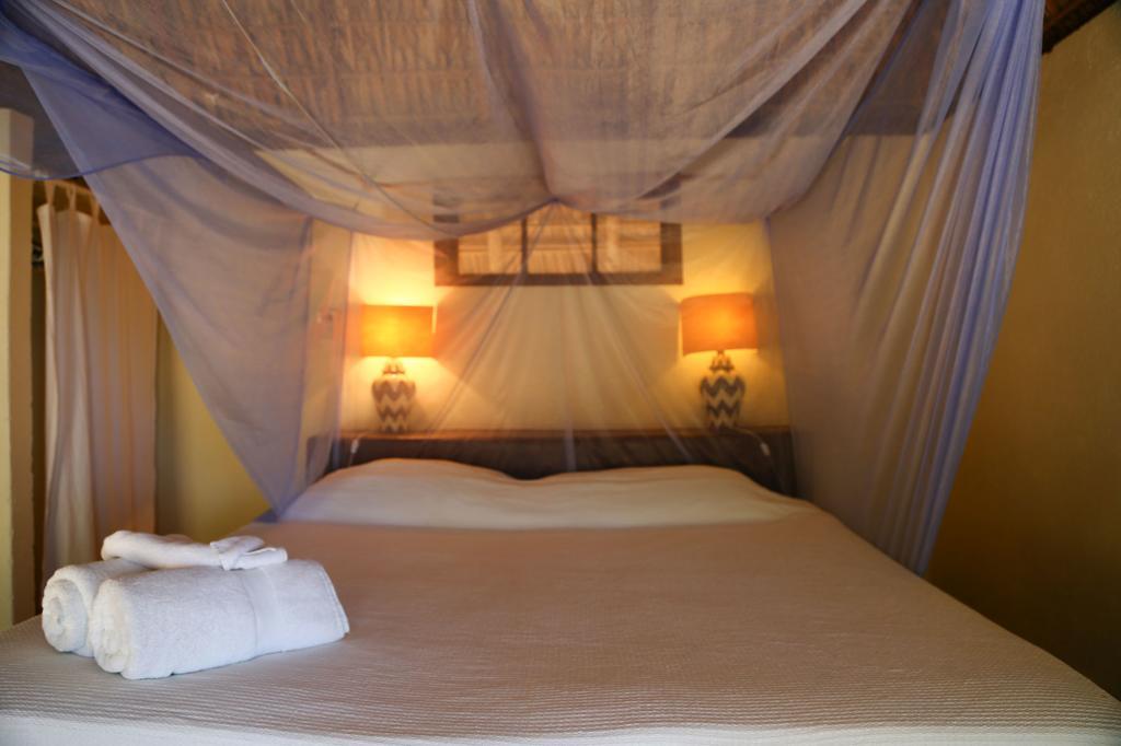 Hotel Bahia De La Luna อาโรโย ครูซ ภายนอก รูปภาพ